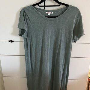 Sundry Maxi T-Shirt dress size 2